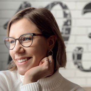 Meet your Posher, Paula